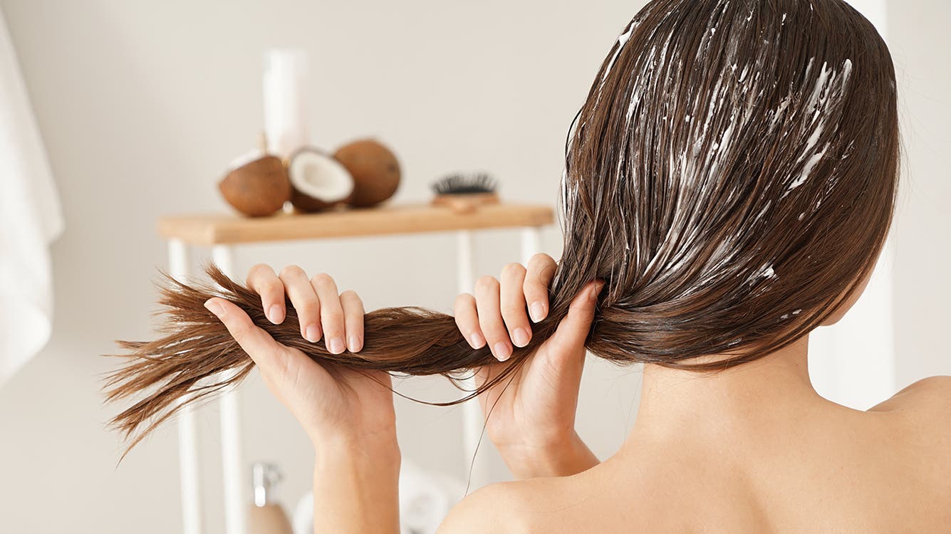 Навіщо вам потрібен бальзам для волосся: ключові переваги